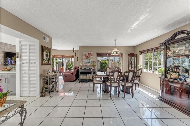 15362 SW 39th Lane, Miami, FL 33185