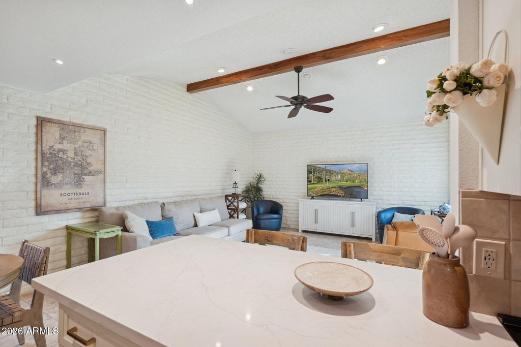 Image 17 of property listing at 4800 N 68TH Street 162, Scottsdale, AZ 85251