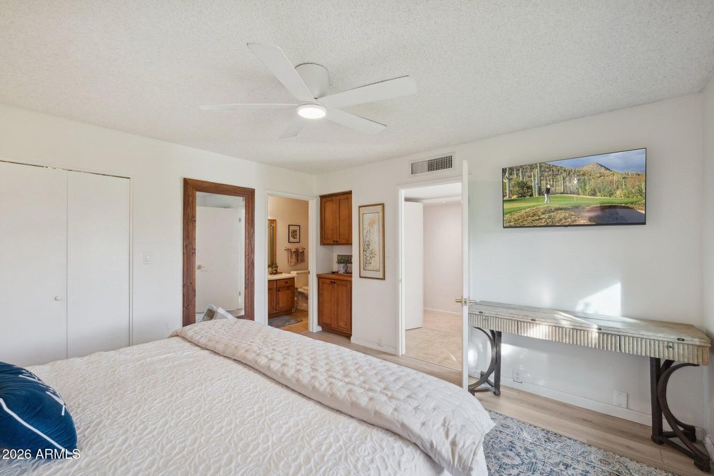 Image 24 of property listing at 4800 N 68TH Street 162, Scottsdale, AZ 85251