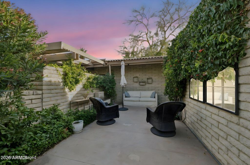 Image 31 of property listing at 4800 N 68TH Street 162, Scottsdale, AZ 85251