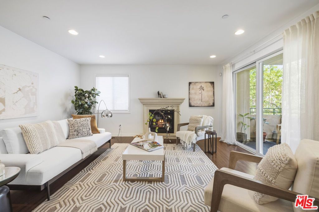 305 Arnaz Drive 303, Los Angeles, CA 90048 — photo 2