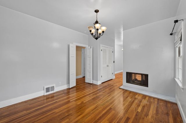 536 E Clinton Avenue, Fresno, CA 93704