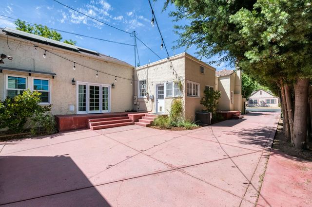 536 E Clinton Avenue, Fresno, CA 93704