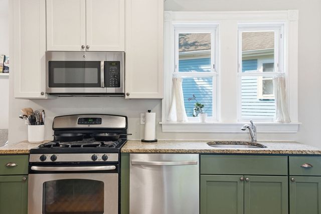 83 Birch St 1, Boston, MA 02131