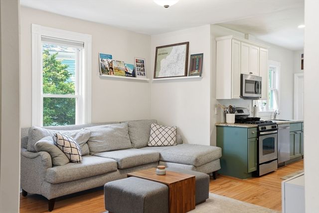 83 Birch St 1, Boston, MA 02131