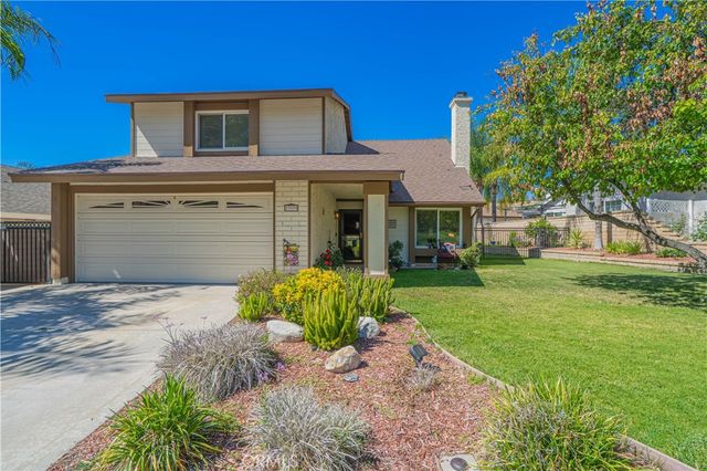 27939 Caraway Lane, Saugus, CA 91350