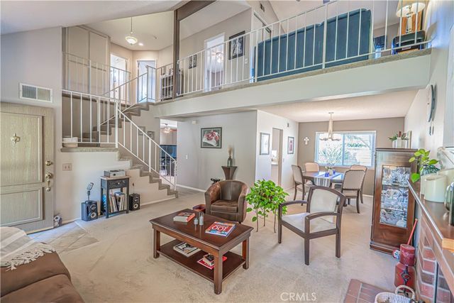 27939 Caraway Lane, Saugus, CA 91350