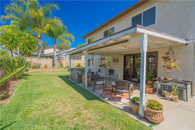 27939 Caraway Lane, Saugus, CA 91350
