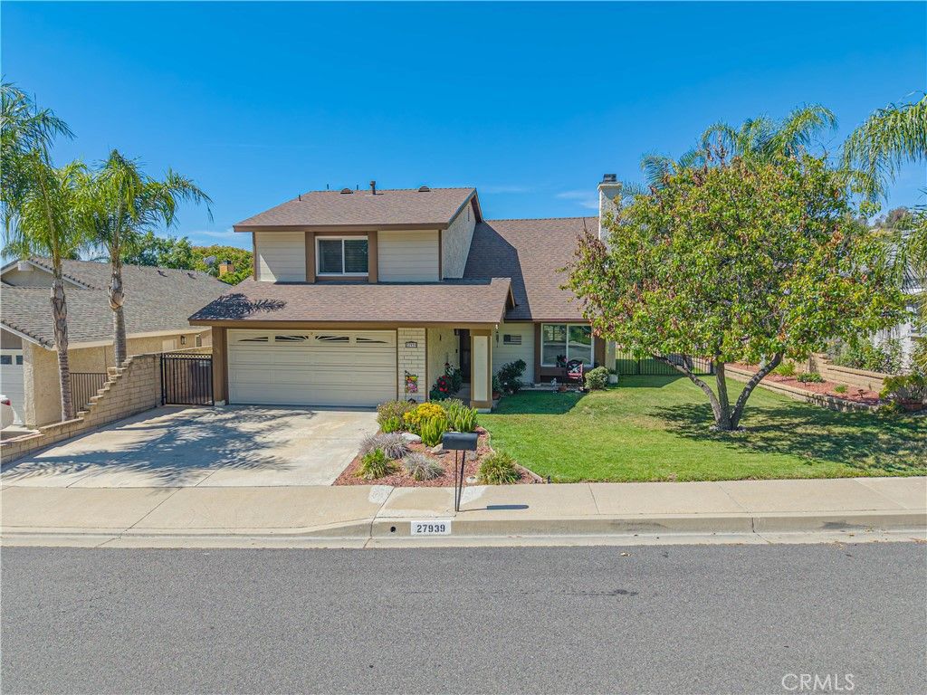 27939 Caraway Lane, Saugus, CA 91350