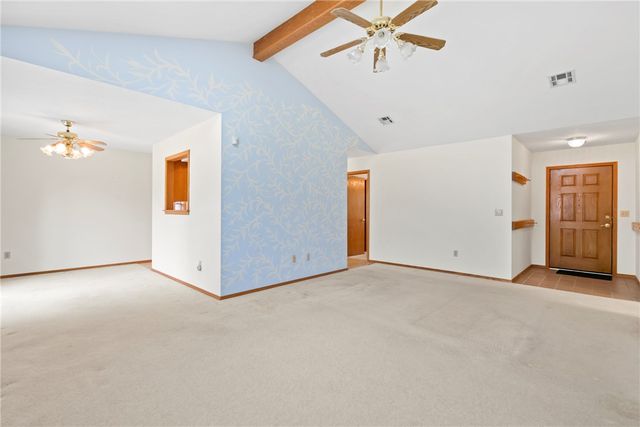 1150 S Lyndale, Siloam Springs, AR 72761
