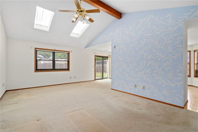 1150 S Lyndale, Siloam Springs, AR 72761