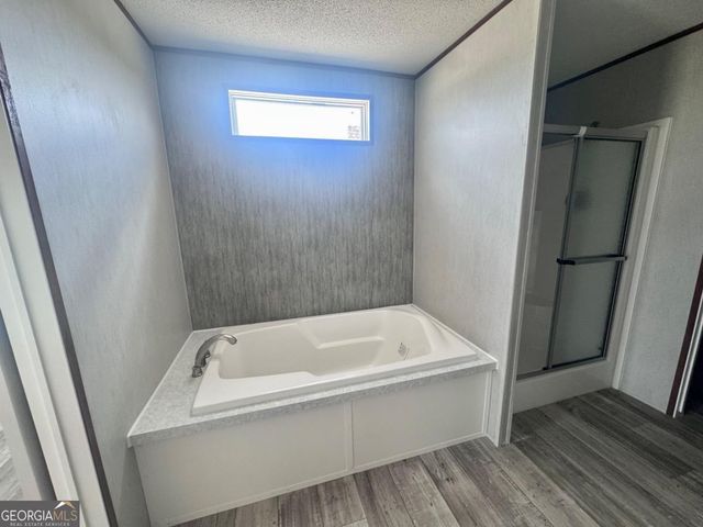 67 Longleaf Road, Hazlehurst, GA 31539