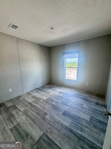 67 Longleaf Road, Hazlehurst, GA 31539