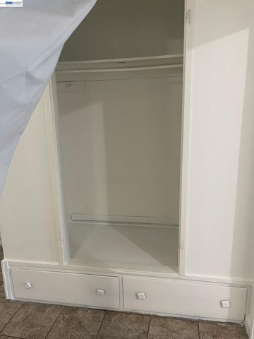 22622 2nd Street, Hayward, CA 94541