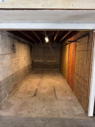 22622 2nd Street, Hayward, CA 94541