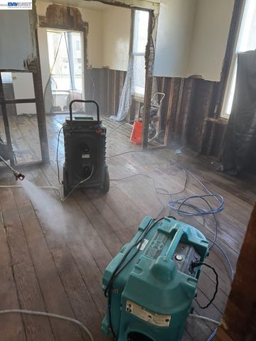 22622 2nd Street, Hayward, CA 94541