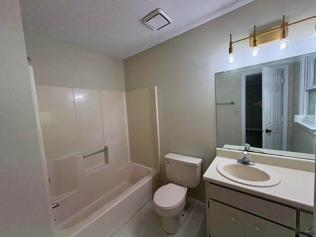 291 JEFFERSON PARK DR., Macon, GA 31220