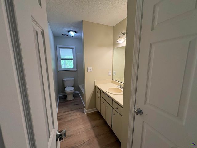 291 JEFFERSON PARK DR., Macon, GA 31220