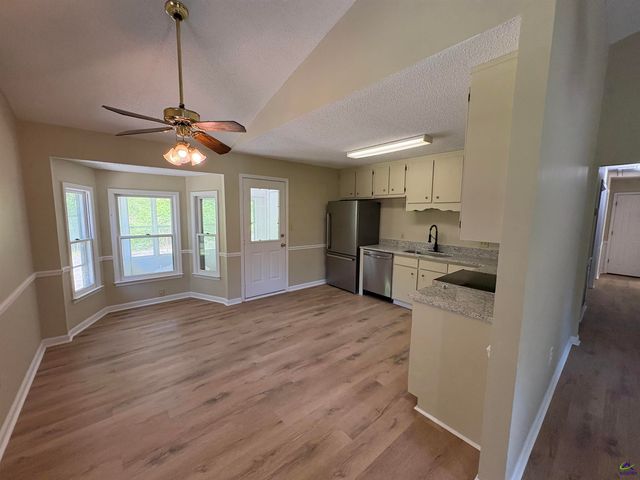 291 JEFFERSON PARK DR., Macon, GA 31220