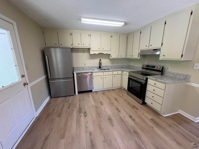 291 JEFFERSON PARK DR., Macon, GA 31220