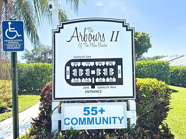 2640 W Gately Dr W 202, West Palm Beach, FL 33415