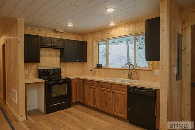 6 Upper Coyote Hollow, Irwin, ID 83428