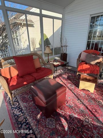 10 Arcadia Drive, Manchester, NJ 08759