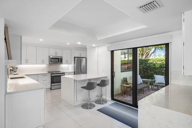 3611 Quail Ridge Drive S Bobwhite A, Boynton Beach, FL 33436