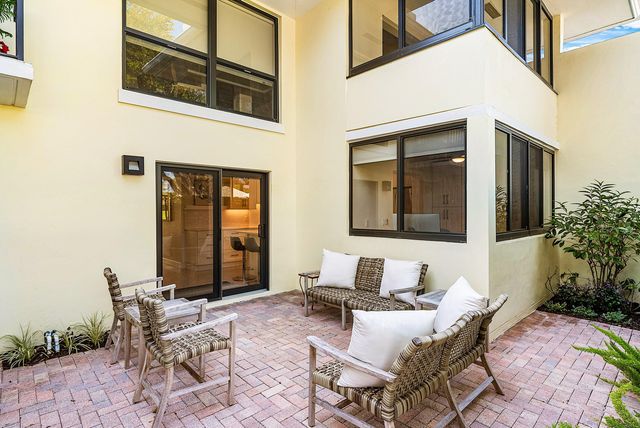 3611 Quail Ridge Drive S Bobwhite A, Boynton Beach, FL 33436