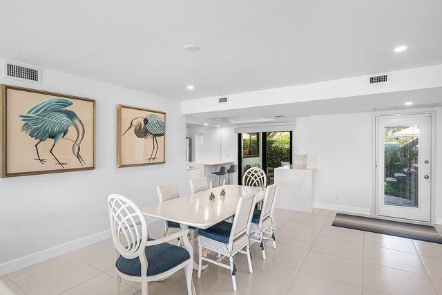 3611 Quail Ridge Drive S Bobwhite A, Boynton Beach, FL 33436