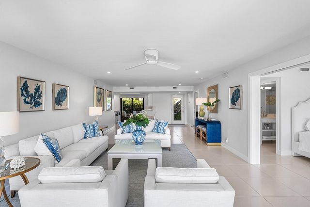 3611 Quail Ridge Drive S Bobwhite A, Boynton Beach, FL 33436