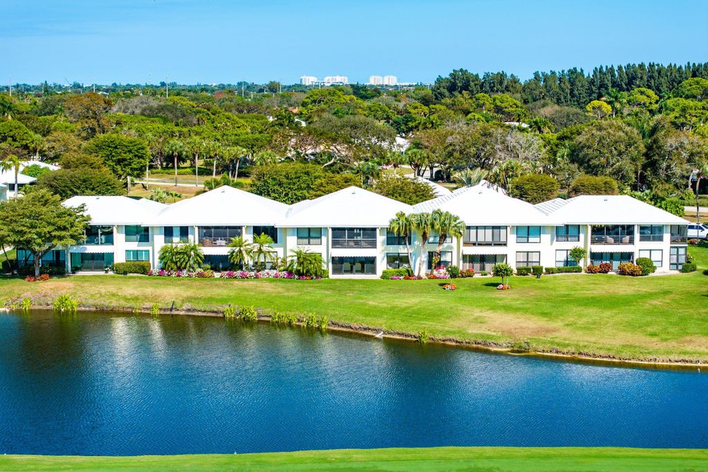 3611 Quail Ridge Drive S Bobwhite A, Boynton Beach, FL 33436