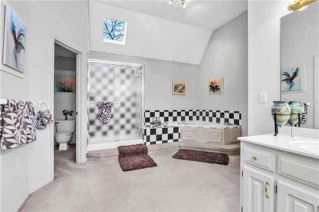 8007 W 131st Terrace, Overland Park, KS 66213