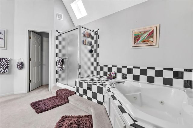 8007 W 131st Terrace, Overland Park, KS 66213