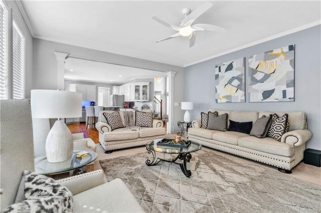 8007 W 131st Terrace, Overland Park, KS 66213