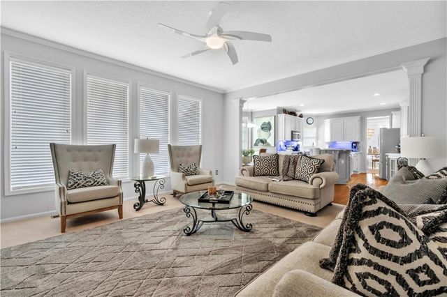 8007 W 131st Terrace, Overland Park, KS 66213