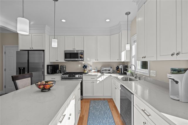 251 East Shore Drive Drive, Coventry, RI 02816