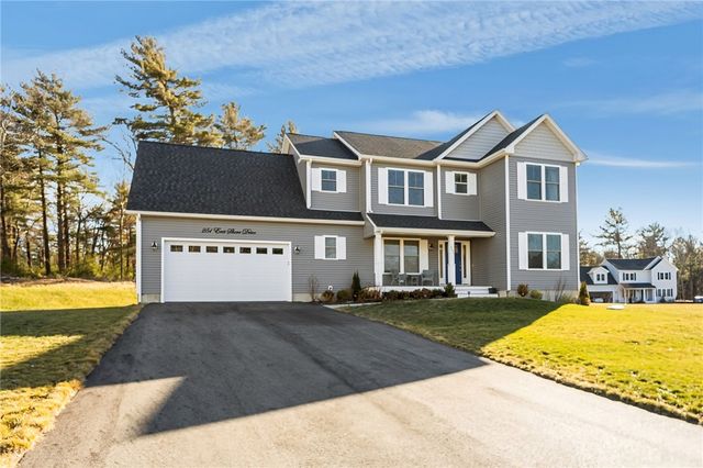 251 East Shore Drive Drive, Coventry, RI 02816