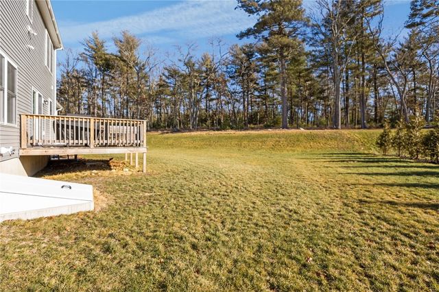 251 East Shore Drive Drive, Coventry, RI 02816