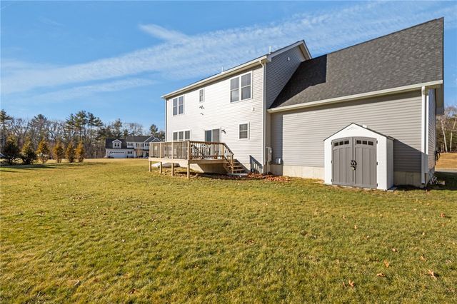 251 East Shore Drive Drive, Coventry, RI 02816
