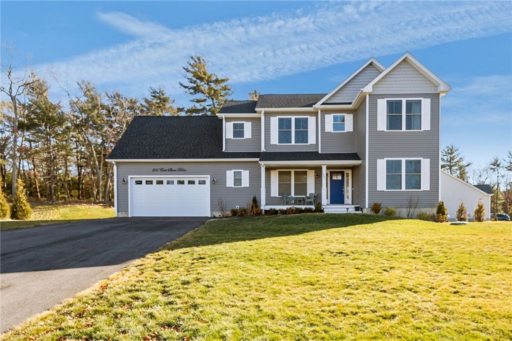 251 East Shore Drive Drive, Coventry, RI 02816
