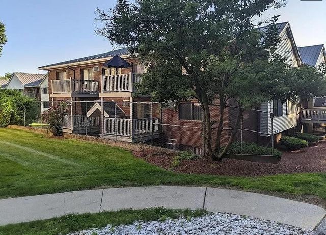 33 Andrew St Apt 12, Manchester, NH 03104