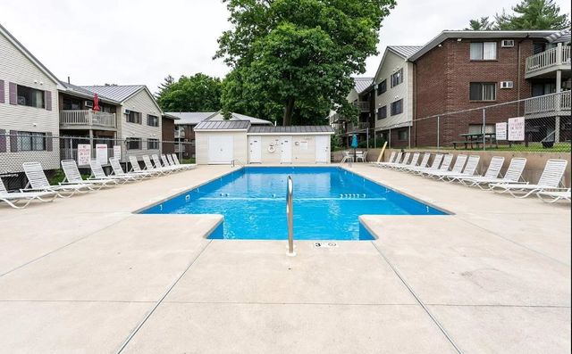 33 Andrew St Apt 12, Manchester, NH 03104