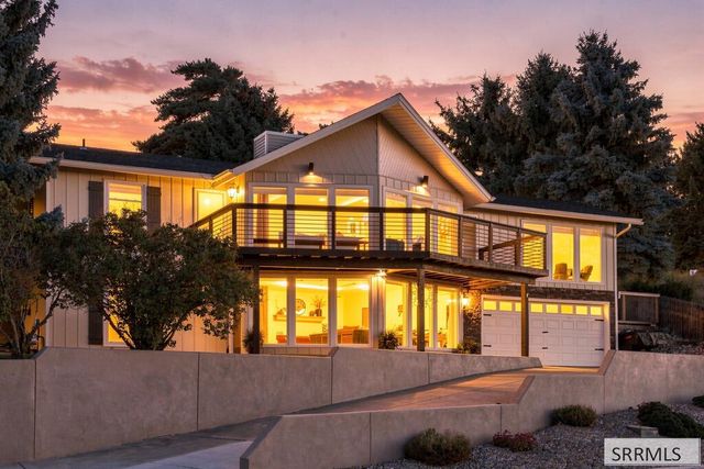 11625 S Pinehurst Drive, Idaho Falls, ID 83404