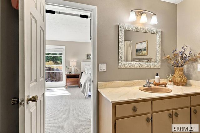 11625 S Pinehurst Drive, Idaho Falls, ID 83404