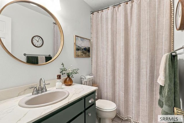 11625 S Pinehurst Drive, Idaho Falls, ID 83404