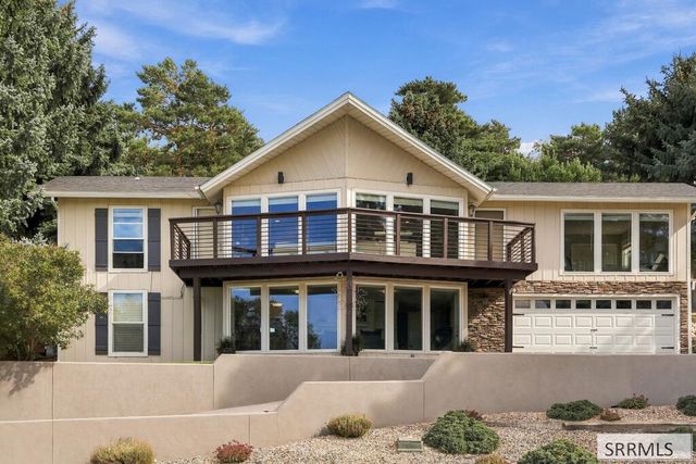 11625 S Pinehurst Drive, Idaho Falls, ID 83404