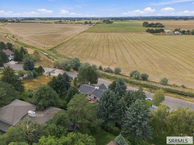 11625 S Pinehurst Drive, Idaho Falls, ID 83404