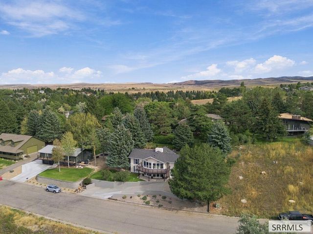 11625 S Pinehurst Drive, Idaho Falls, ID 83404