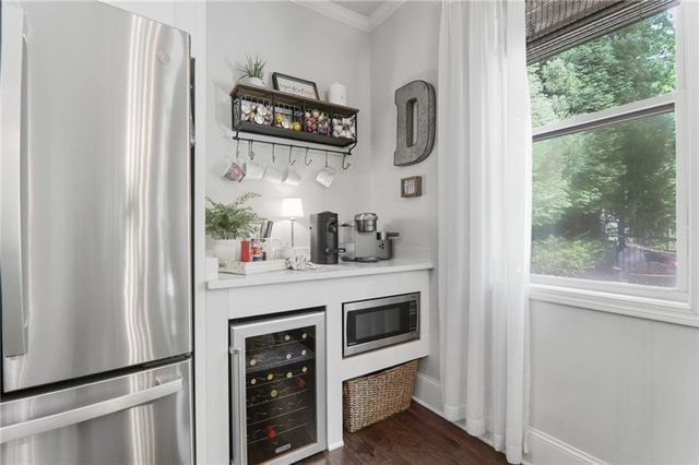 5515 Chestnut Drive, Cumming, GA 30040